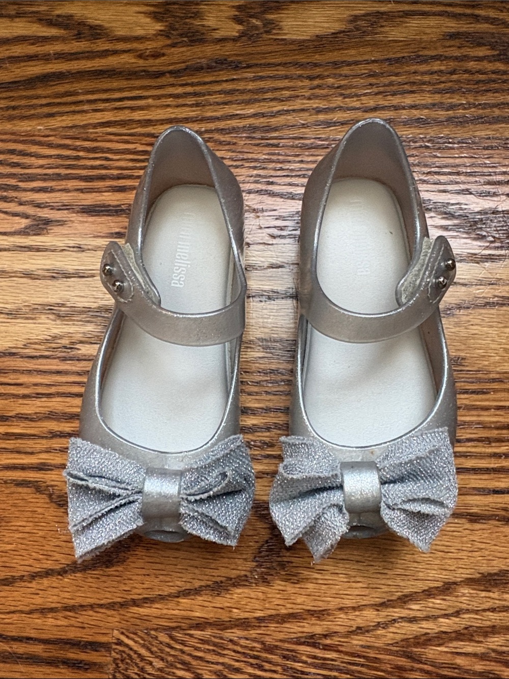 Mini Melissa Girls' Ultragirl Sweet X Glitter Bow Mary Janes - Silver Gray